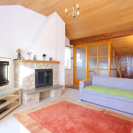 Apartment By The Sea Duce, Omis - 16406 Duce