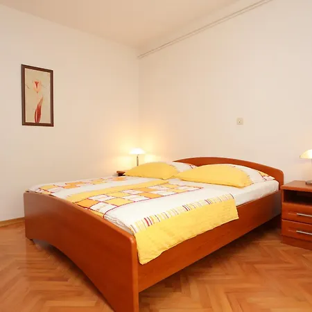 By The Sea Duce, Omis - 16406 Apartment Duce