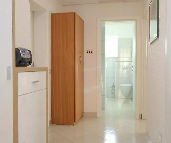 By The Sea Duce, Omis - 16406 Appartement